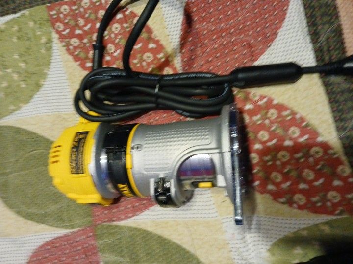 Dewalt Router