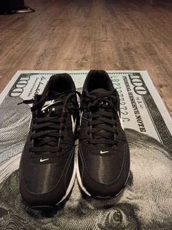 WMNS AIR MAX COMMAND