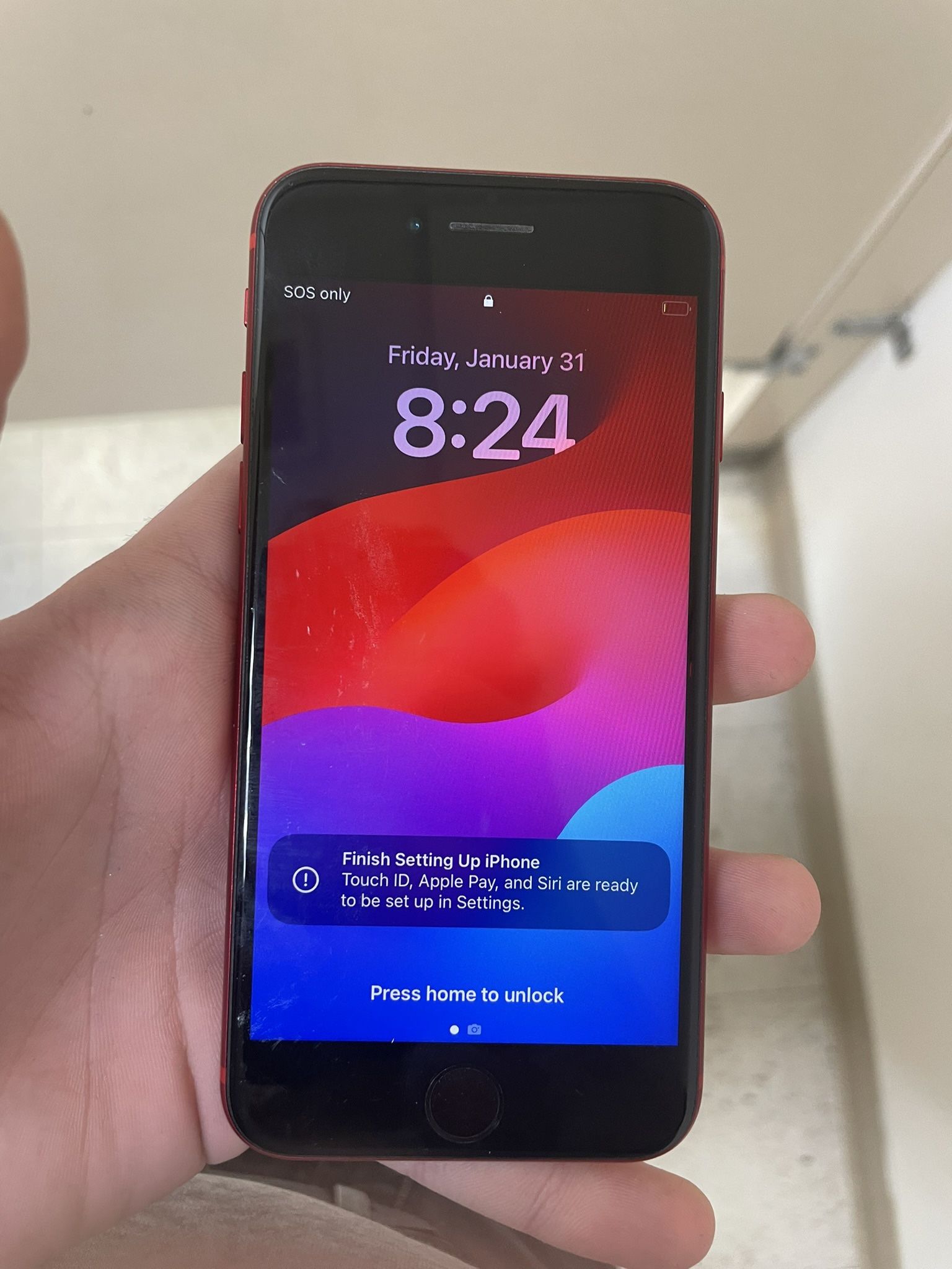 iphone se “product red”