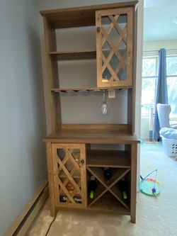 Bookcase/bar with wine racks