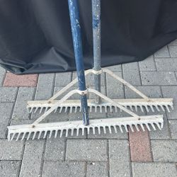 Rakes 