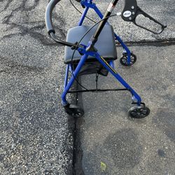 Drive Lightweight Aluminum Rollator