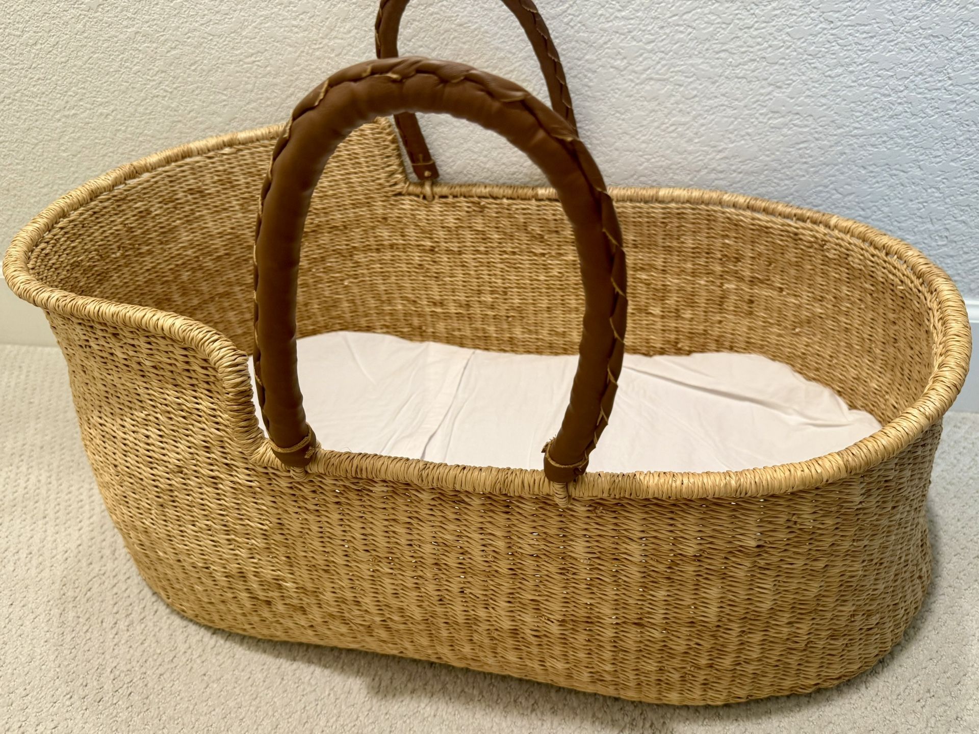 Design Dua Moses Baby Bassinet - Natural