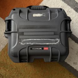 Nanuk 905