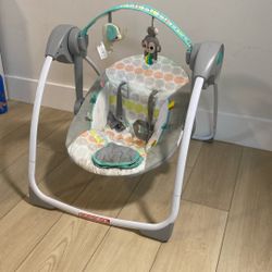 Automatic Baby Swinging Chair