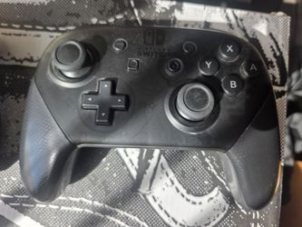 Nintendo Switch Pro Controller