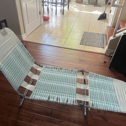 Foldable Beach Chair