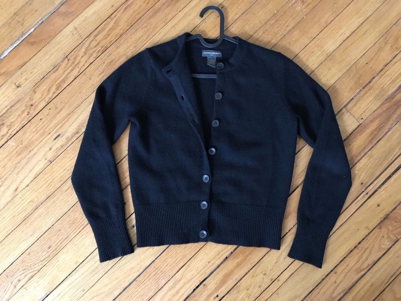 Banana Republic wool cardigan Size Small