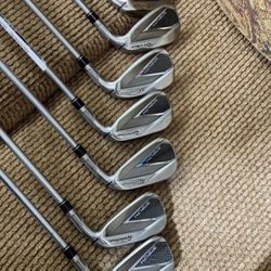 TaylorMade Golf STEALTH Iron Set 4-PW Stiff Project X LS 6.0 / 120g Steel Shafts 