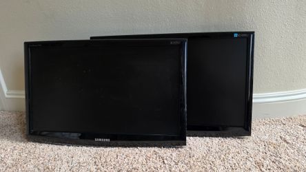 Samsung SyncMaster LCD Monitors – Lot of 2