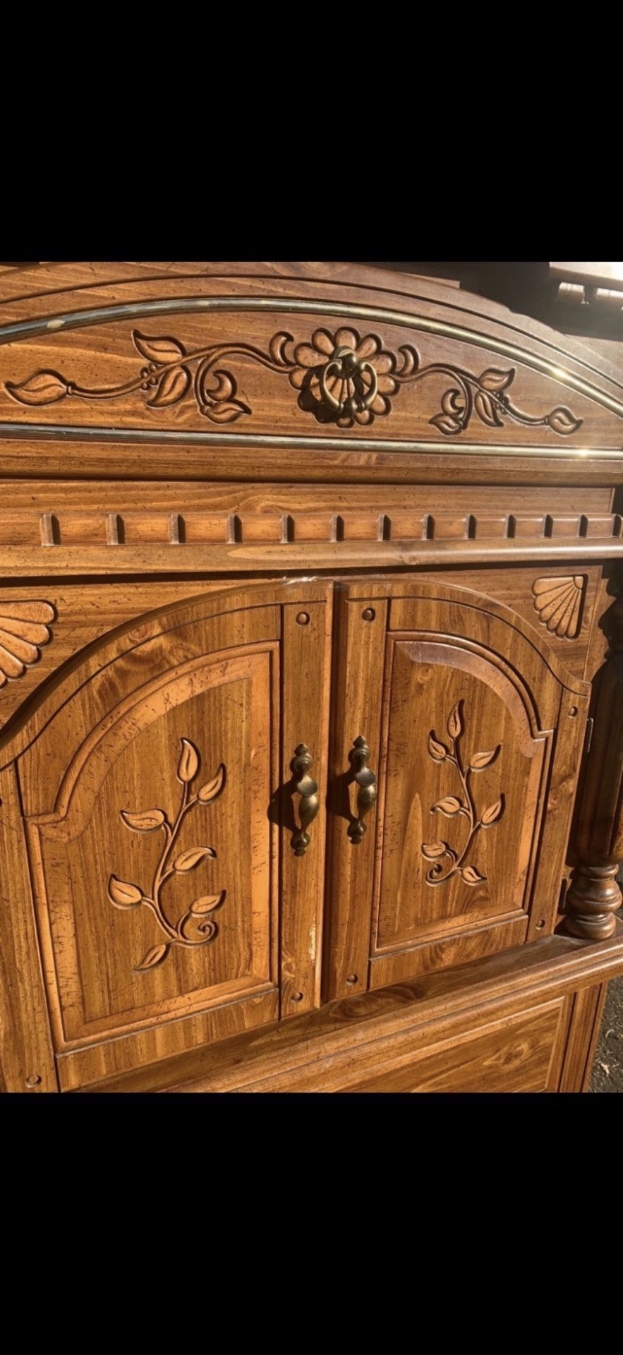 3 Pc Beautiful Bedroom Set 