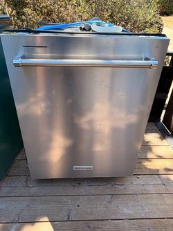 Kitchen Aid Dishwasher 24 inch