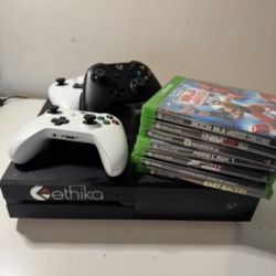 Xbox One (500GB) BUNDLE