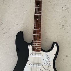 Autograph Guitar By Craig Morgan And Joe Nichols