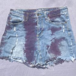 Universal Threads tie-dye distressed shorts 8/29R
