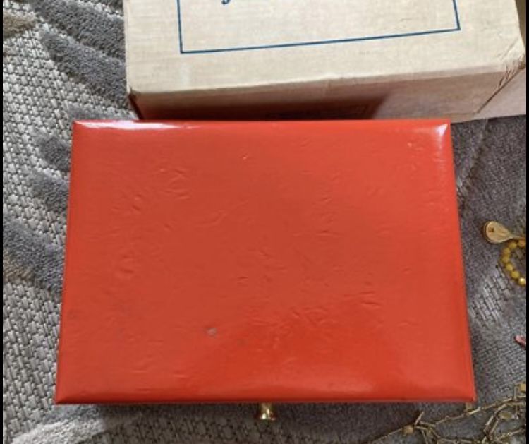 Vintage MCM Retro Lady Buxton Jewel Case # 97-213 Peace, Original Box