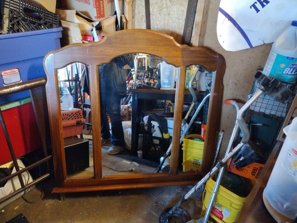 Very Beautiful Sturdy Antique Mirror Headboard For Dresser Or Anything You Would Like To Make It