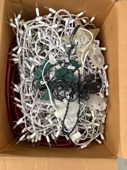 large lot of Christmas lights / replacement bulbs