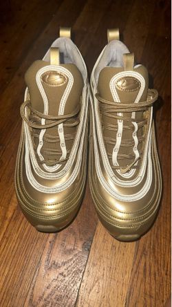 Nike Air max 97 metallic Gold Sneakers  size 9