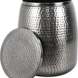 happimess SSL2000B Merida 19" Modern Rustic Hammered Metal Drum Storage Side Table with Lid, End Table for Decoration in Living Room, Bedroom, Bathroo