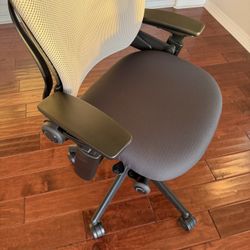 Steelcase Office Chair 