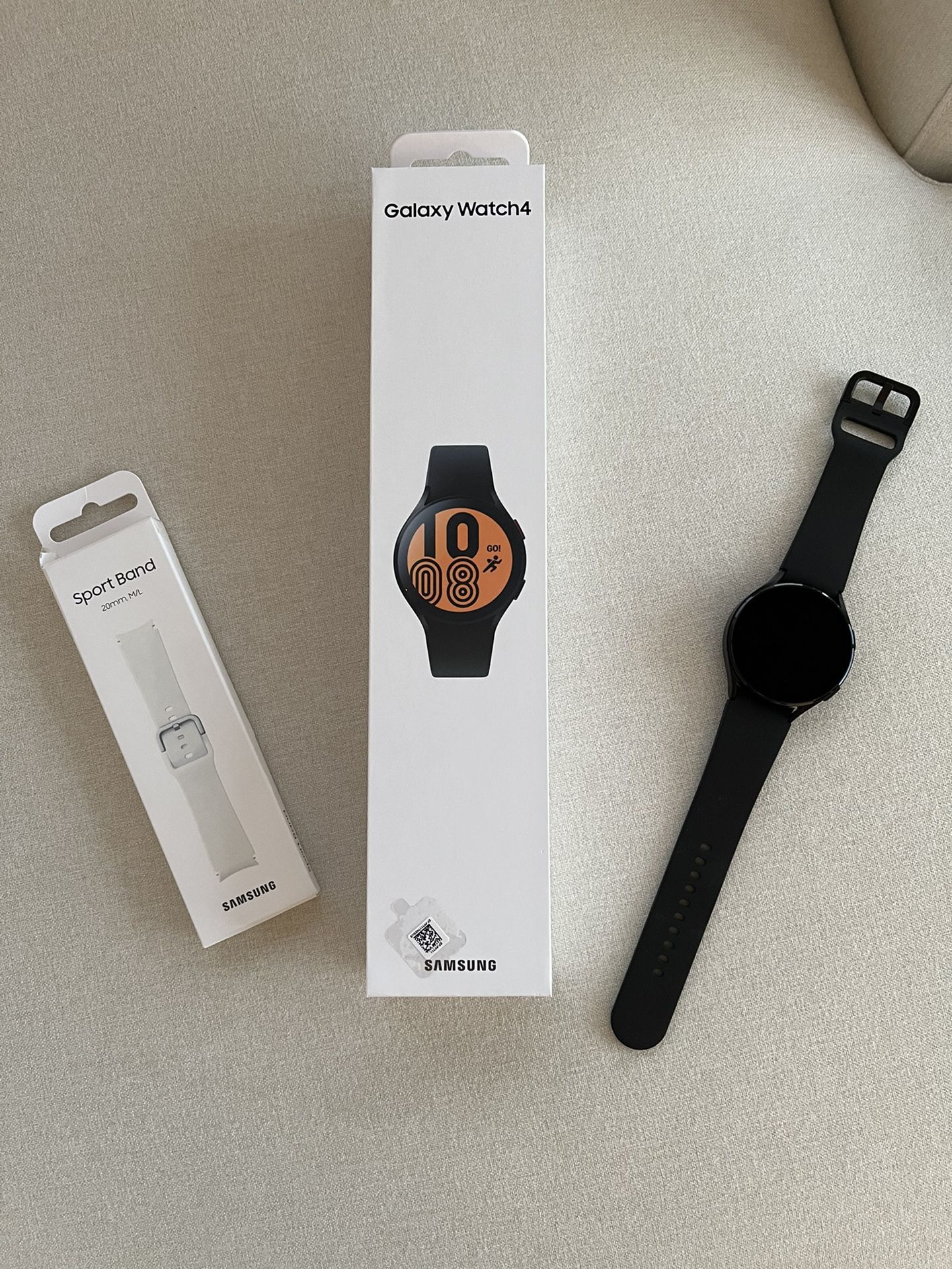 Galaxy Watch 4 …… 44 mm Black Color ( New Brand)