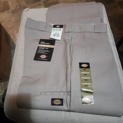 Brand New Dickies Twirl Work Pants Size 38 * 30 Loose Fit Straight Legs Pockets On Side Khakis