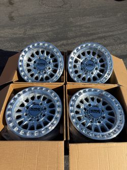 FINANCING AVAILABLE KMC KM552 IMS 18" Machined Wheels 8x180