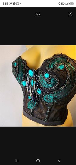 Beaded corset with emerald green  32 B