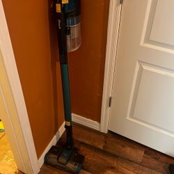 Very New Shark Vacuum Very Cheap