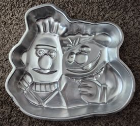 Bert and Ernie New Cake Pan