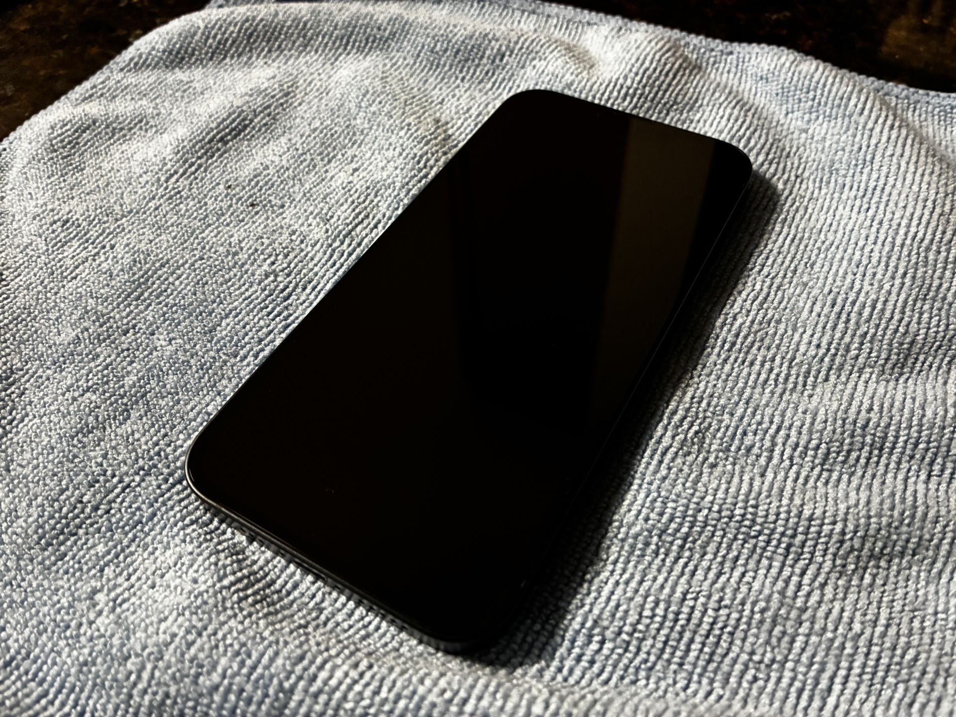 Brand New iPhone 13 128GB Midnight Unlocked