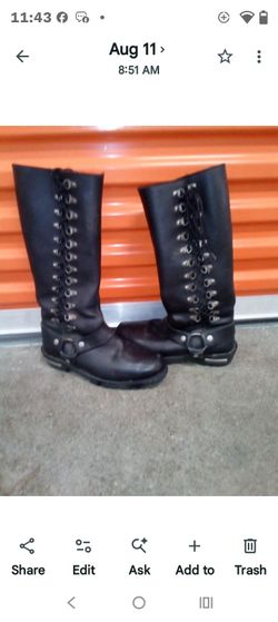 Women's Milwaukee Leather biker boots size 9