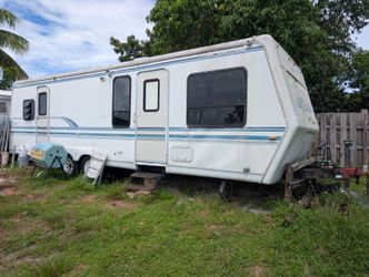 Free RV Trailer Gratis
