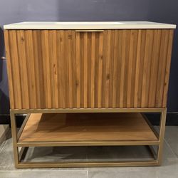 36” Bemma Vanity w/ Quartz Top & Soft-Close Drawers