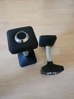 Peloton dumbbells 15lbs