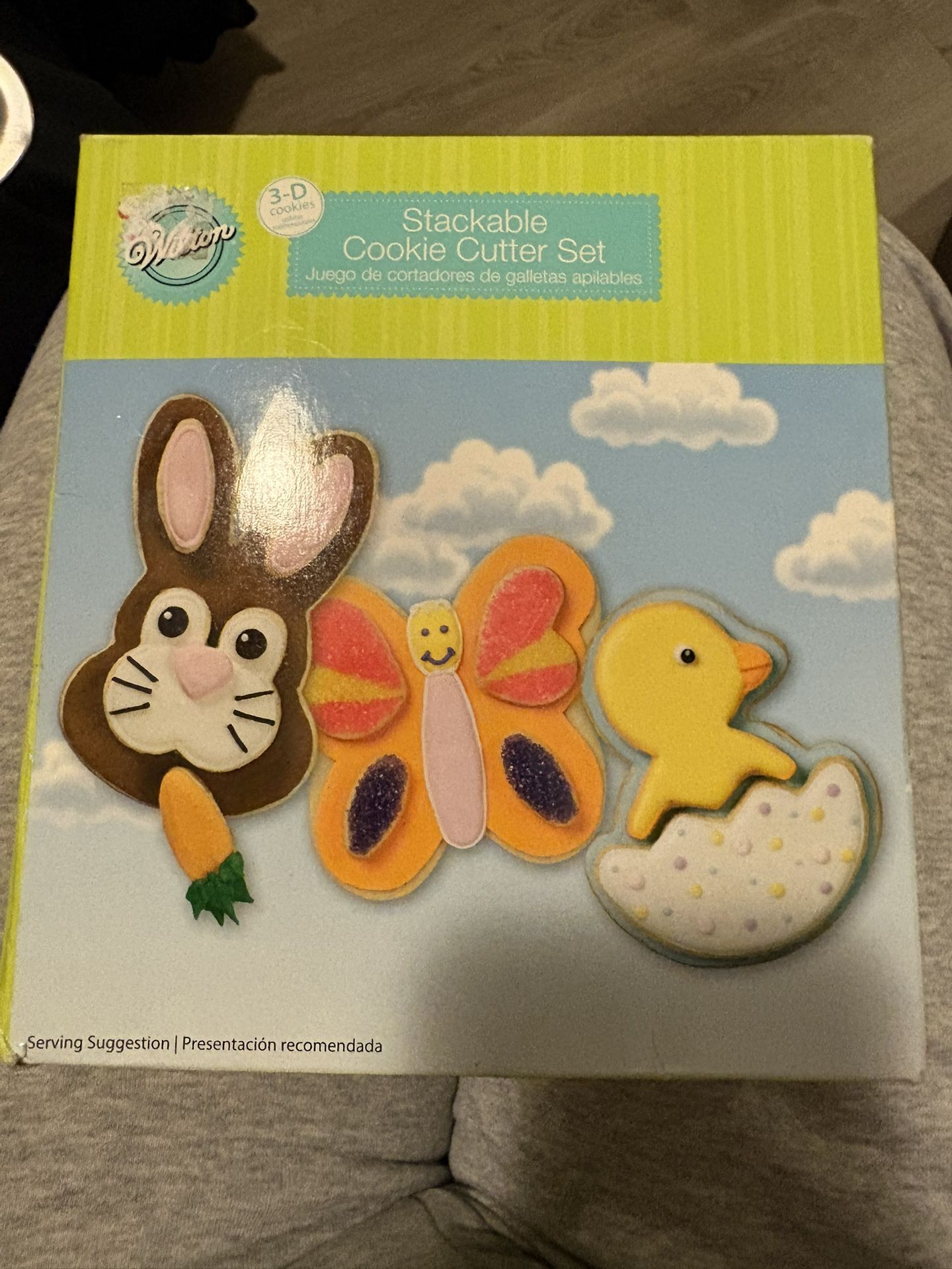 wilton cookie cutters