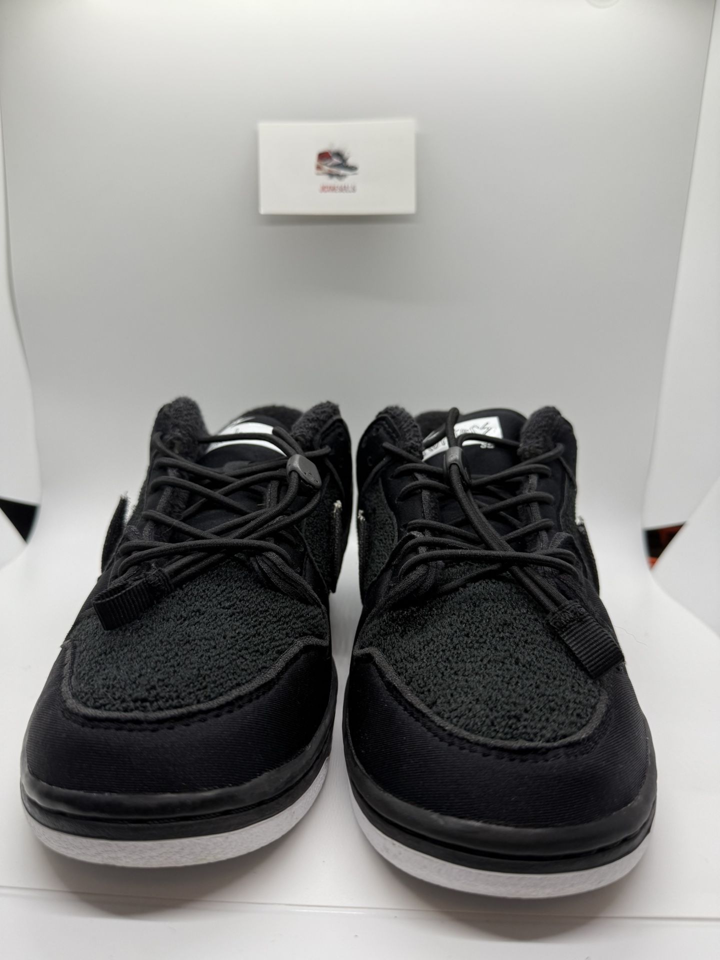 Nike Dunk Sb Gnarhunters Size 9