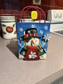 Metal Snowman Bag $5