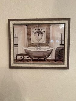 Picture Bath French Grand  , Bath Tub With Chandelier Resin Top Black And White