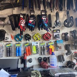 Bike Parts Mechanic Mountain Road Bikes