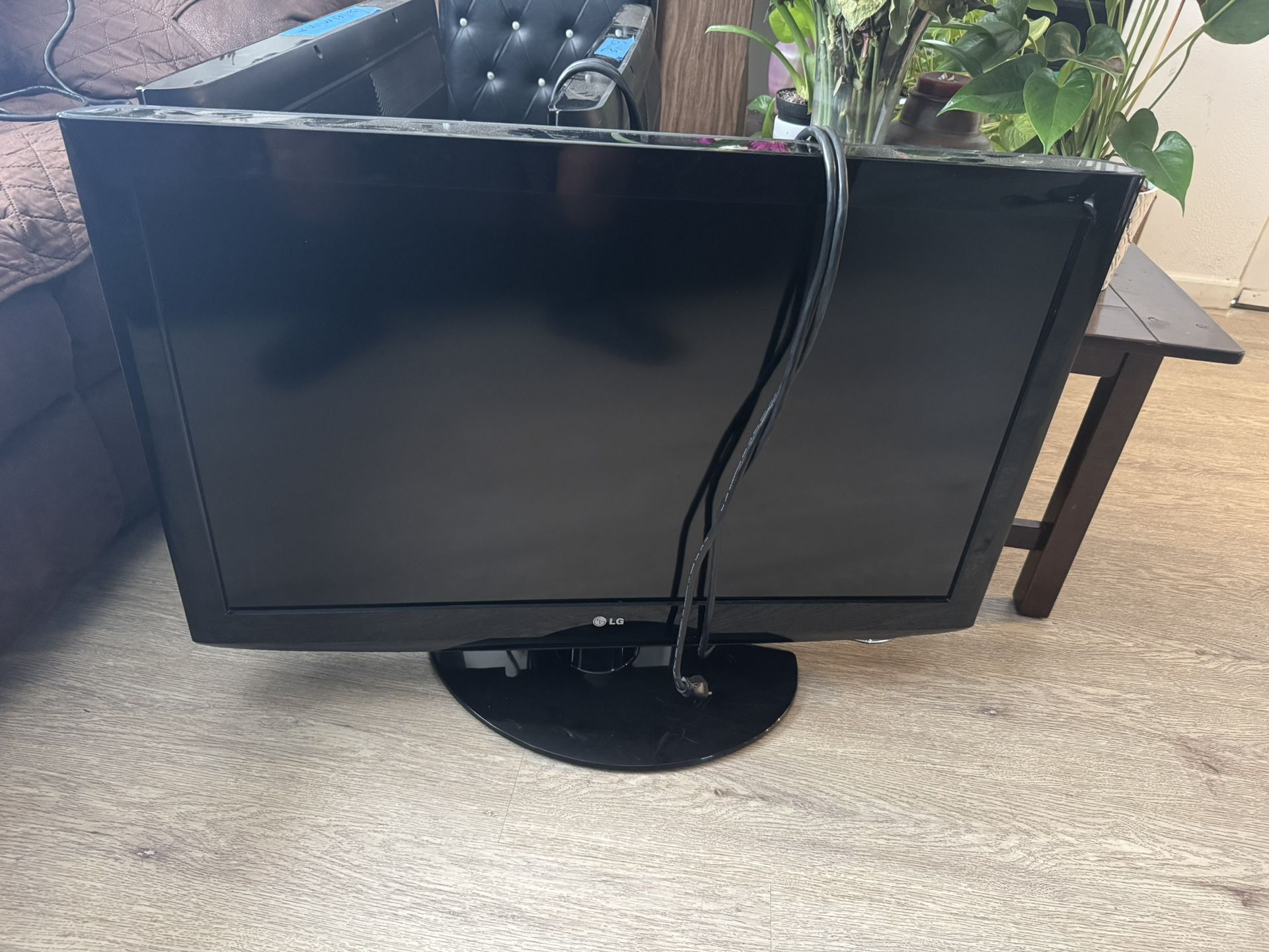 LG TV