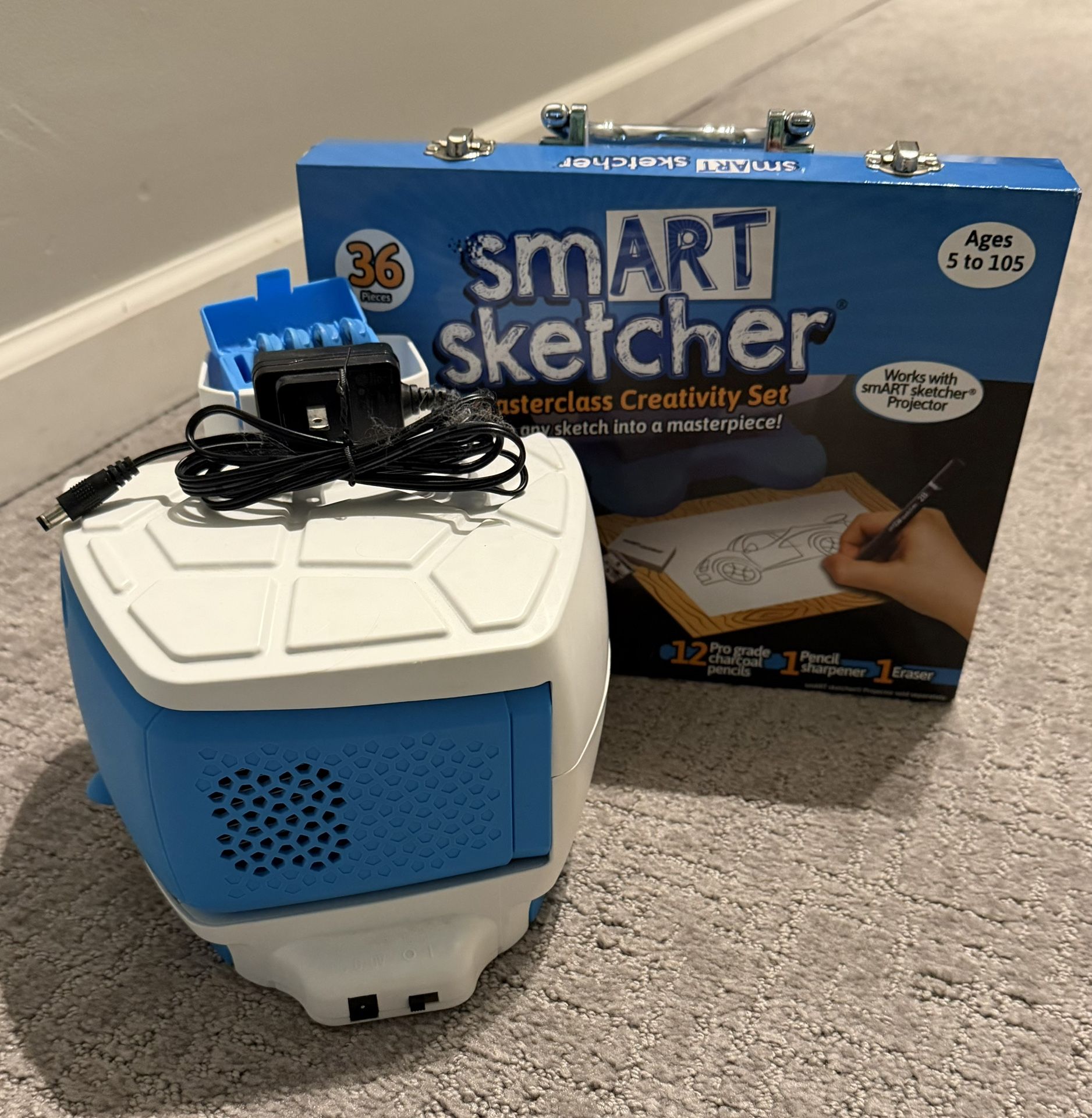 smART Sketcher Projector w/ Accessories