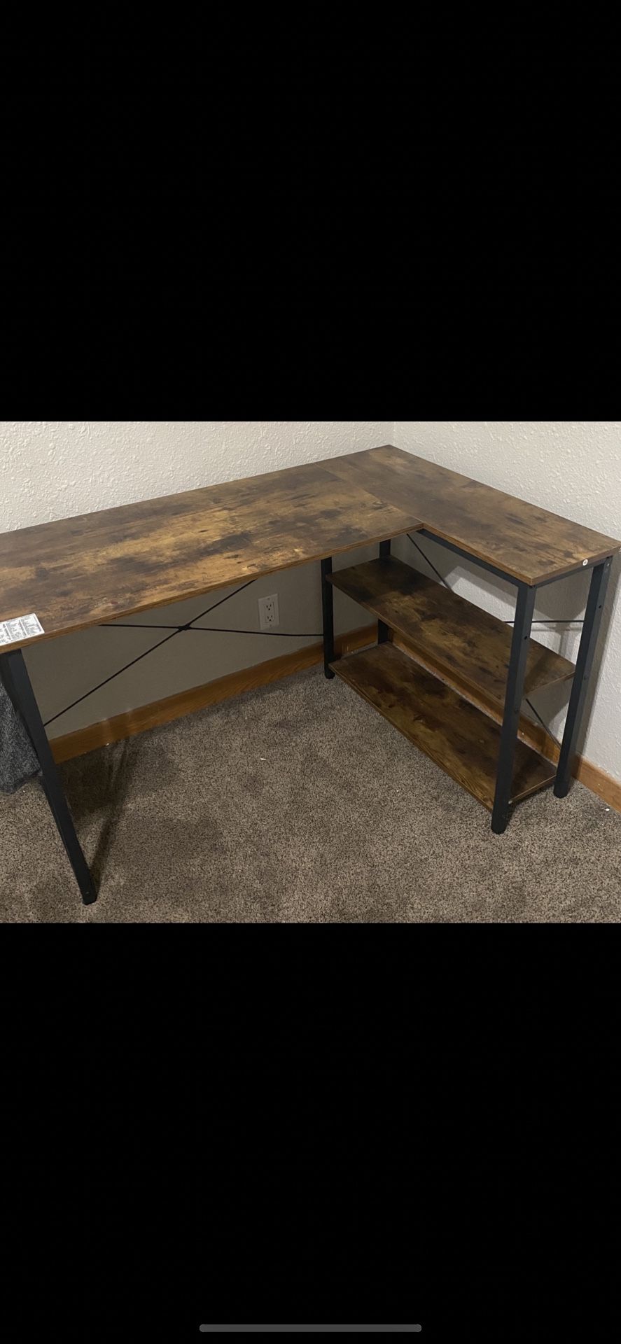 Corner Desk EXCELLENT CONDITION