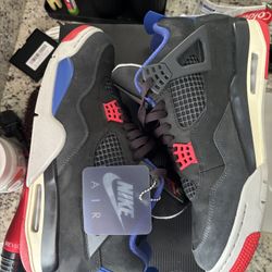 Jordan 4 Retro