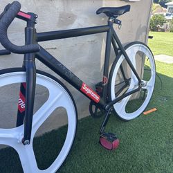Throne Fixie/ trispoke