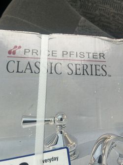 Classic Series Pfizer Faucet