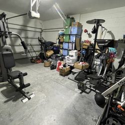 Garage Gym!!!    Bench/bars/cardio And More   $900 Obo