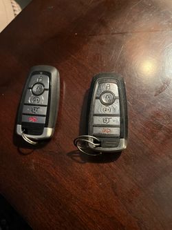 Ford and Lincoln key FOB