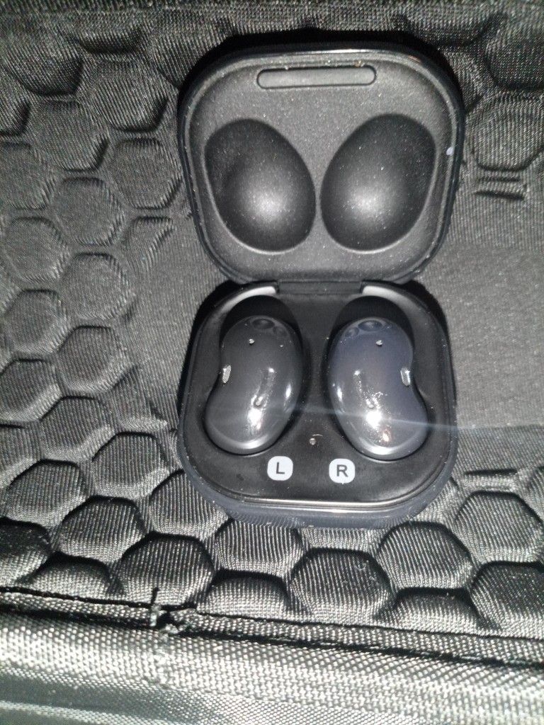 Samsung Blue Airless Earbuds Gloss Black Like New